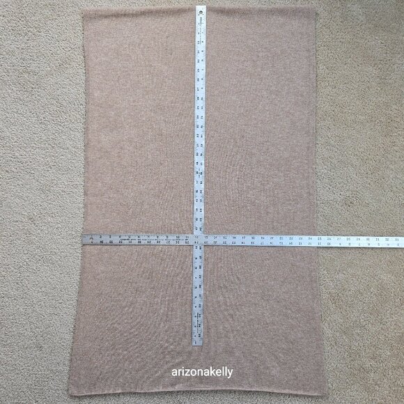 NWOT Cashmere Knit Scarf Heather Tan - Picture 3 of 12